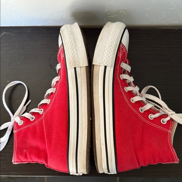 Chuck Taylor All Star EVA Lift Canvas Platform | Red | Size Youth 4 - Picture 6 of 10